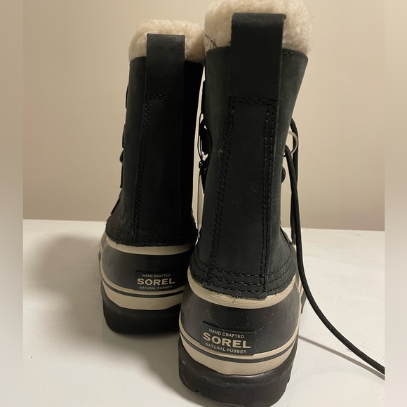 Never worn Sorel original winter/snow boot size 8 womens - Picture 2 of 8